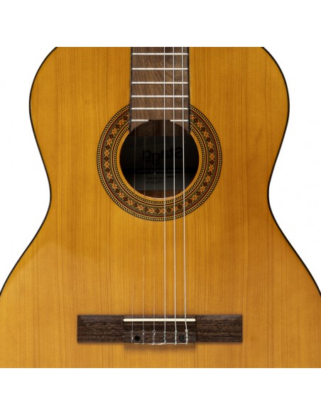 SCL60 classical guitar with spruce top, natural colour, left-handed model