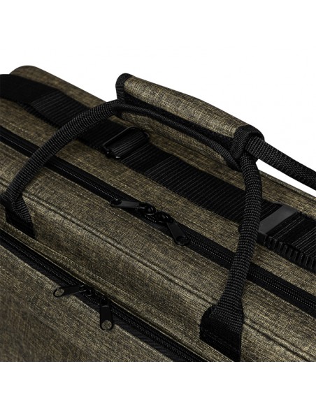 Soft case for alto saxophone, bright green
