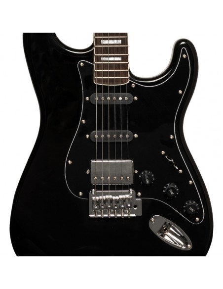 Electric guitar with solid alder body