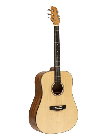Acoustic dreadnought guitar, spruce, natural finish