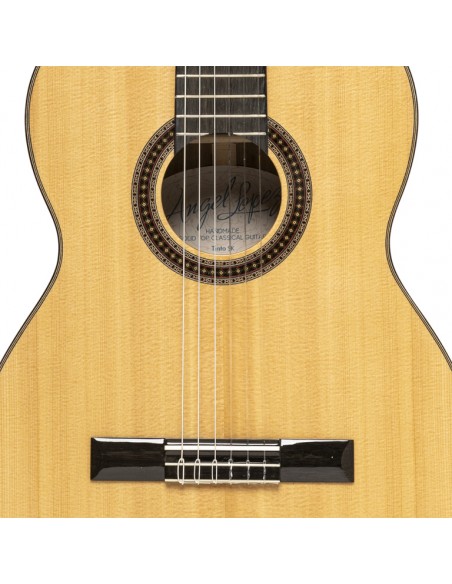 Albillo serie, Flamenca guitar with solid spruce top