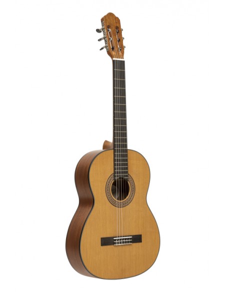 Graciano serie, classical guitar with solid cedar top