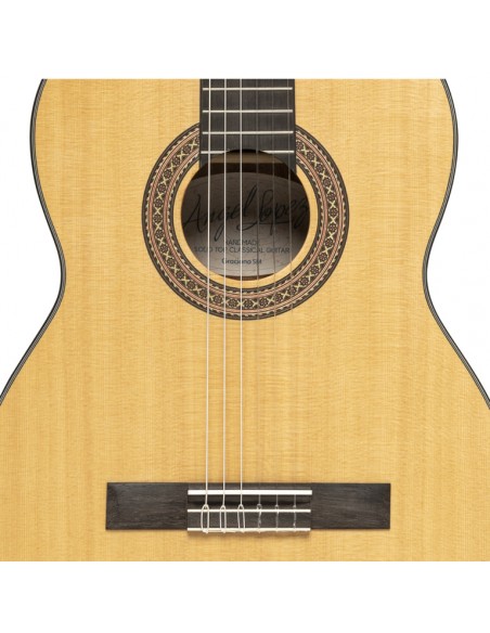 Graciano serie, classical guitar with solid spruce top