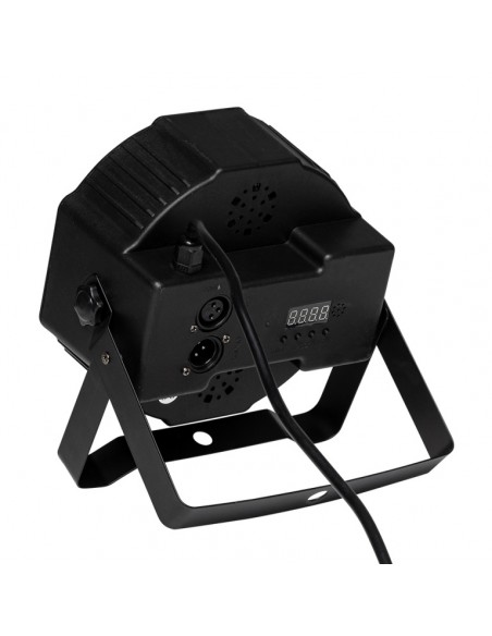 LightTheme™ ECOPAR 18M spotlight with 18 x 1-watt RGB mixed LED’s