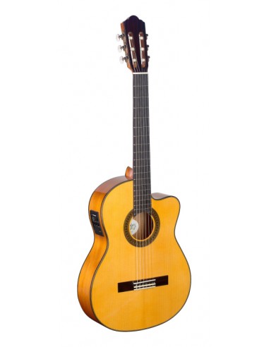 4/4 cutaway acoustic-electric flamenco classical guitar with solid spruce top and Fishman equaliser