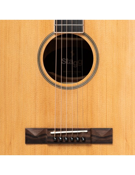 Dreadnought acoustic guitar with spruce top, Series 45
