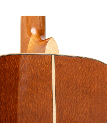 Dreadnought acoustic guitar with spruce top, Series 45