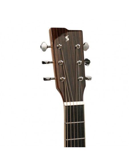 Dreadnought acoustic guitar with spruce top, Series 45