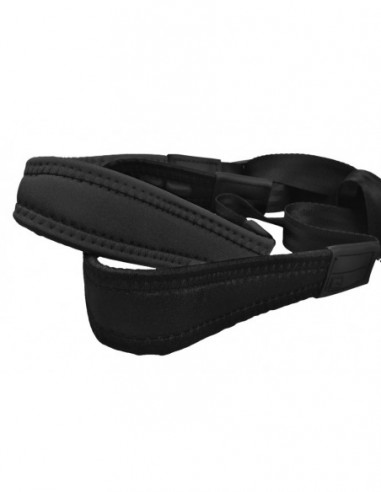 Fully-adjustable Flex saxophone strap...