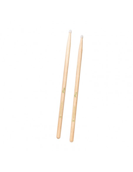 Pair of Maple Sticks/5BN - Nylon Tip