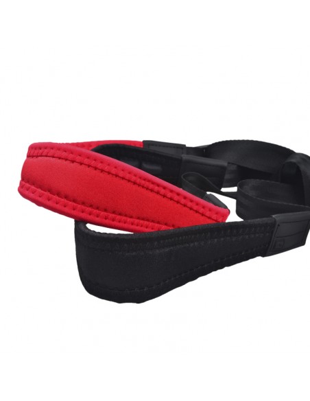 Fully-adjustable Flex saxophone strap with soft shoulder padding and reinforced neck pads, red